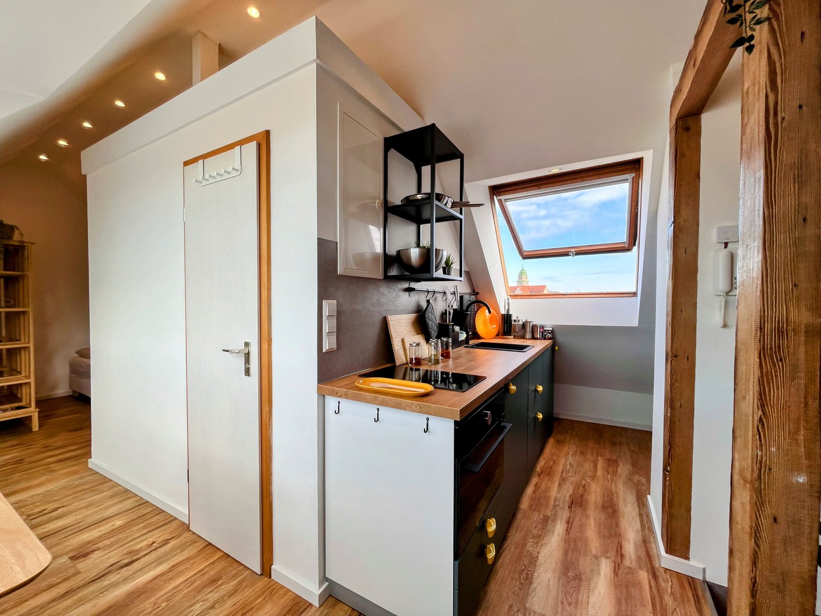 1-Zimmer Diamant Küche 2